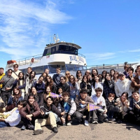 International students about to take San Francisco Bay cruise